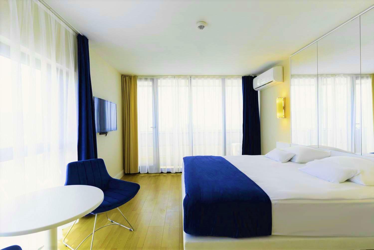 Orbi Twin Towers Aparthotel With Sea View บาทูมิ ภายนอก รูปภาพ