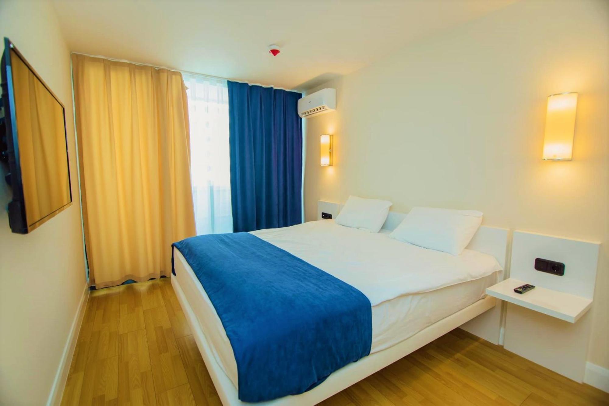 Orbi Twin Towers Aparthotel With Sea View บาทูมิ ภายนอก รูปภาพ