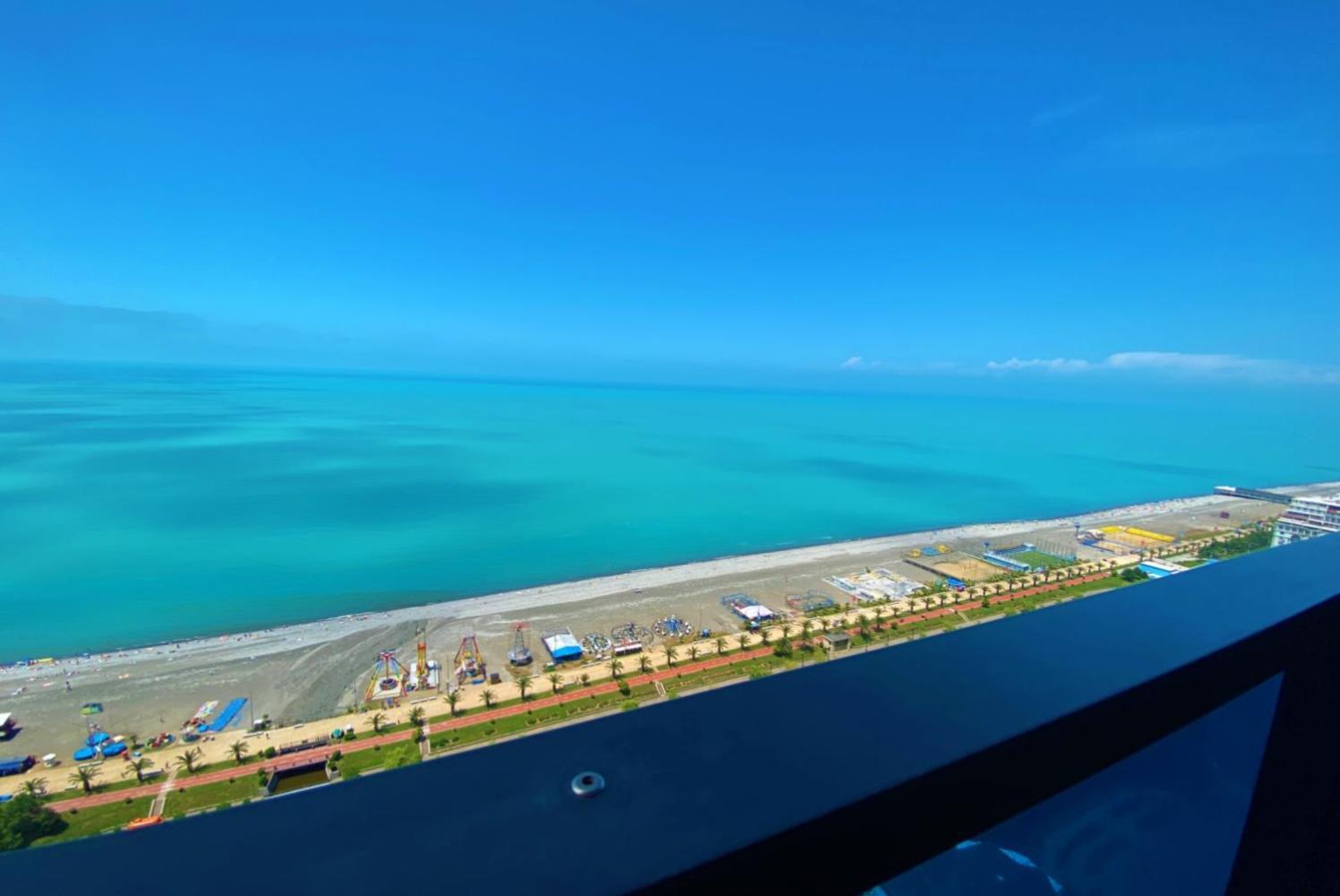 Orbi Twin Towers Aparthotel With Sea View บาทูมิ ภายนอก รูปภาพ